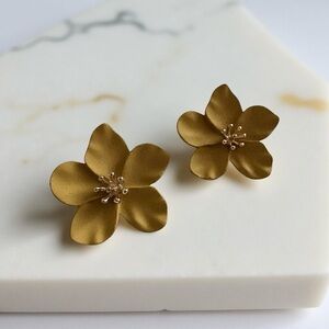 Vintage Sculptural Floral Statement Earrings | Ochre Yellow | 1.5”